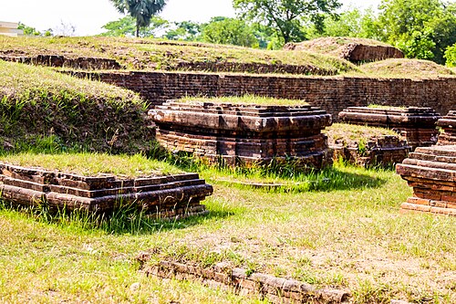 সত্যপীরের ভিটা, নওগাঁ